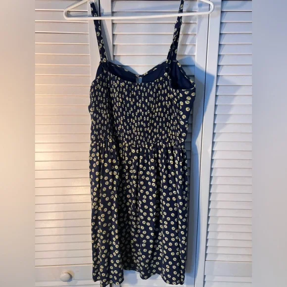 Sundress - Picture 3 of 10